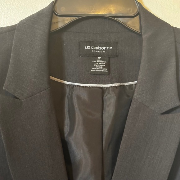 Liz Claiborne Women's Career Blazer 12 EUC Dark‎ Gray Single Button Suit Jacket - Picture 3 of 5